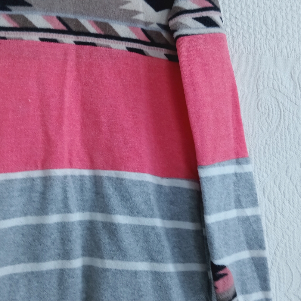 7th Ray Pink Tribal Knit Crew Neck Sweater Lightweight Soft Dopamine Western SM - Picture 4 of 15